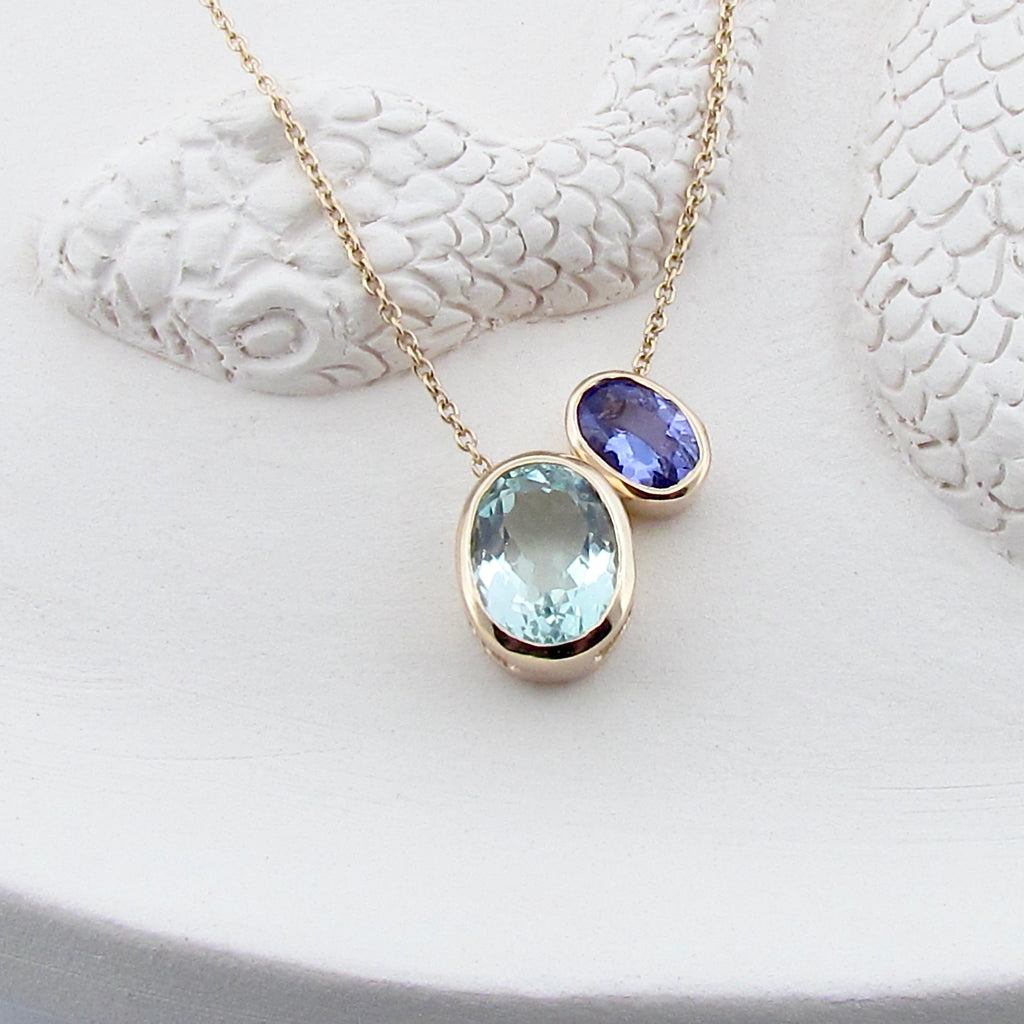 OOAK Yellow Gold Oval Aquamarine Necklace